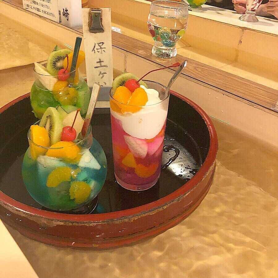どんぶらこ 注文したメニューが桶に乗って流れてくる 話題の静岡カフェ どんぐり 19年9月27日 エキサイトニュース