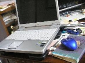 マウスパッドを「紙」で代用する人たち