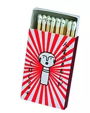 使うのが惜しい　顔がついた「こけしマッチ」って？