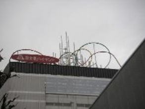 ジェットコースターの頂点での嫌～な「間」について