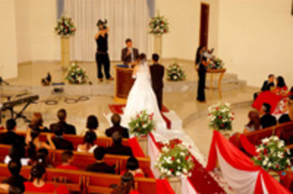 結婚式の賛美歌 選曲は誰がやっているのか エキサイトニュース