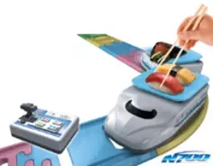 家の中で、新幹線が運ぶ回転ずし