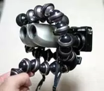 双眼鏡とデジカメを合体させると？
