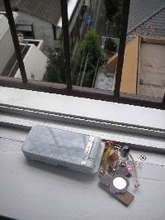 ソーラーフォン、どれだけの充電でどれだけもつの？