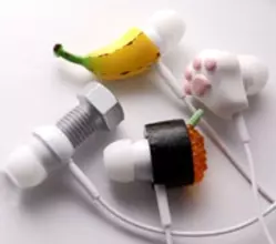 あなたには似合うか？ 「おバカ」なイヤホン