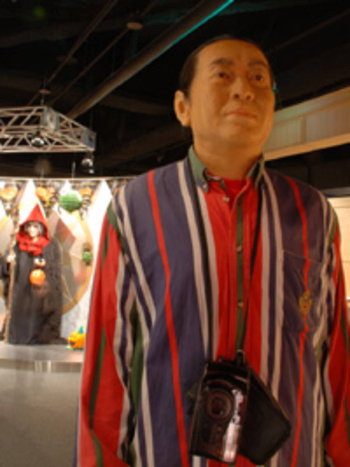 韓国の蝋人形館には 偉人に紛れて普通のおじさんもいる エキサイトニュース
