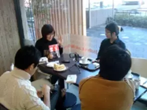 自分の読んだ本をプレゼンしまくる人々