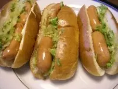 関西のホットドッグは“カレー風味キャベツ入り”？