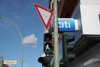 世界一かわいい!?　ベルリンの歩行者用信号