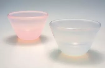 シリコン製の食器、そのメリットとは