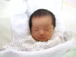 大人にもオススメ、赤ちゃんが自然に寝つくための入眠儀式とは