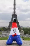 日本だけじゃない！　エッフェル塔にも“ゆるキャラ”がいた