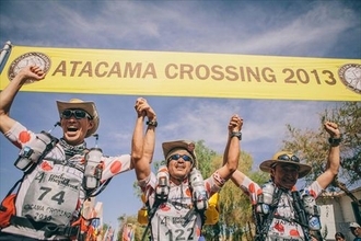 祝世界一！アタカマ砂漠マラソン優勝の日本チーム2つのユニフォームの秘密 （ 前編）
