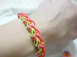 アメリカで超ブーム！　「レインボールーム」で遊んでみた