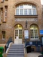 様々な人生が交差するパリの銭湯