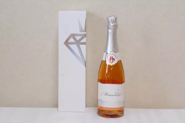 ポンッ と開けるのはマナー違反 スパークリングワインのスマートな開け方 エキサイトニュース ポンッ と開けるのはマナー違反 スパークリングワインのスマートな開け方 エキサイトニュース