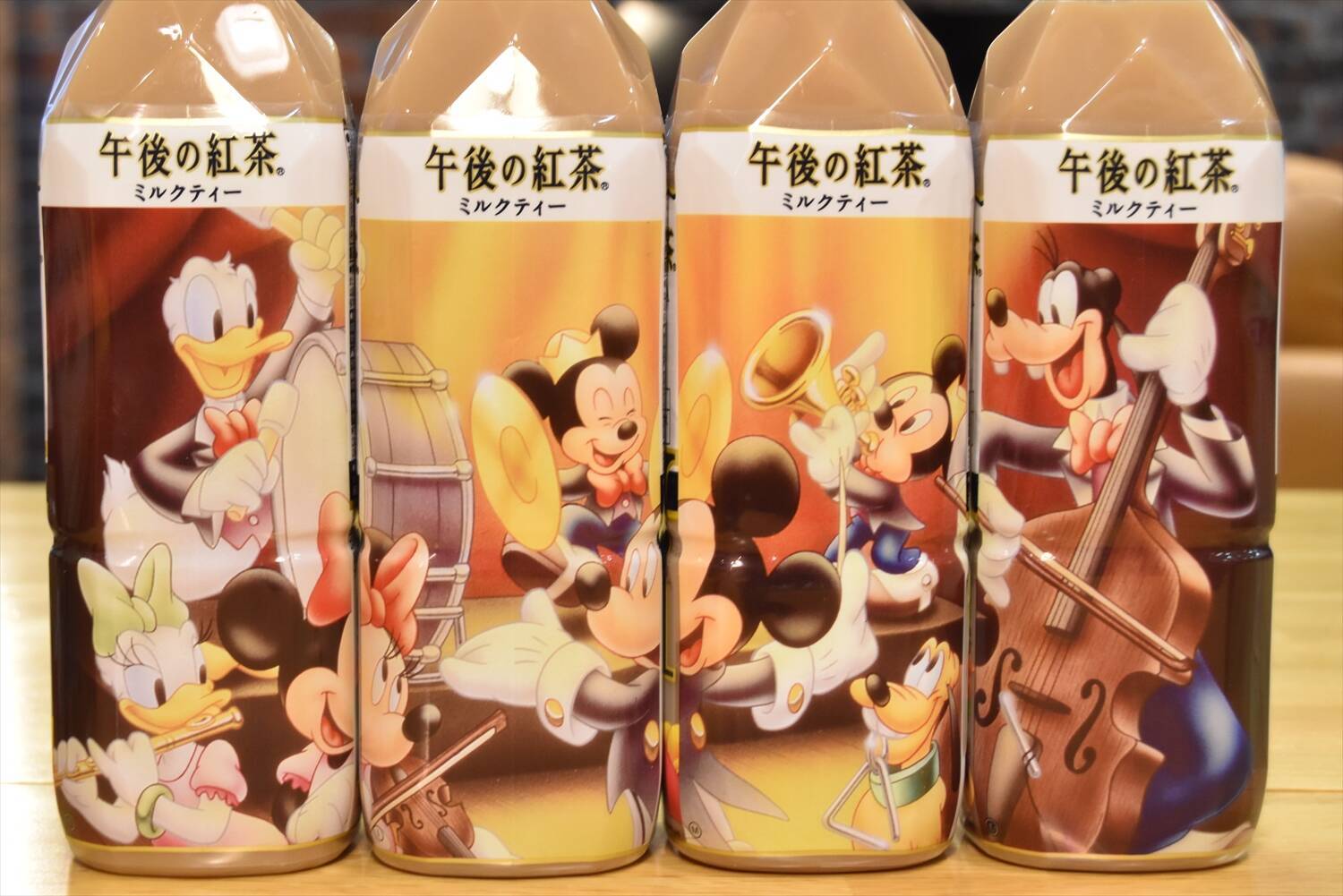 ディズニーデザインの 午後の紅茶 がかわいすぎ たくさん揃えると一度で三度楽しめる エキサイトニュース