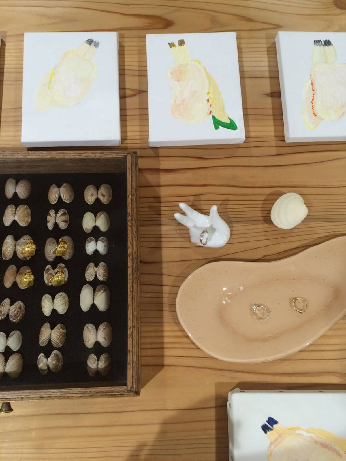 あさりが好き過ぎて指輪やスカーフを作り続ける女性 あさりの良さを伝えるのが私の役目 エキサイトニュース 2 4