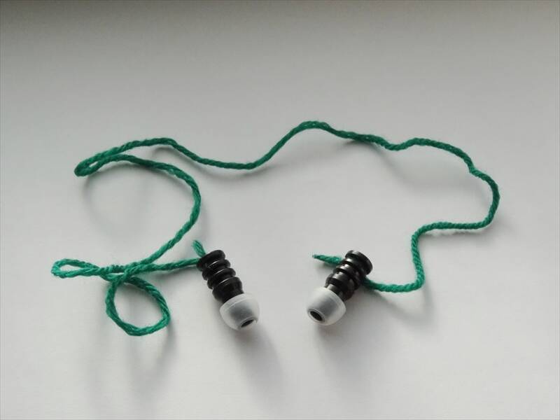 電源不要のノイズキャンセラー!?  特許技術が使われた耳栓を試してみた