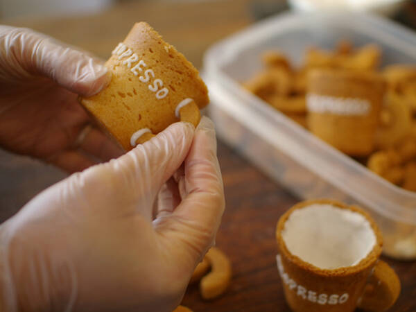 カップが手作りクッキーのエスプレッソ「エコプレッソ」が大ブレイクの予感