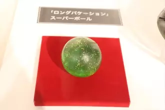 ロンバケの小道具も！フジ「月9ドラマ」30周年記念、セットデザイン展が凄かった