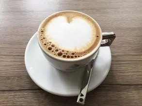 寝る前にも飲めるイタリアの大麦コーヒー、そのお味は？