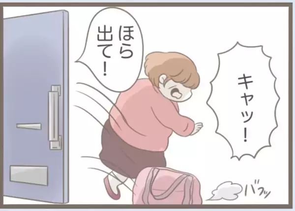 「【漫画】ついに堪忍袋の緒が切れた夫、実母をつまみ出す【前科持ちの義母と同居 Vol.69】」の画像