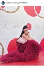 Perfumeかしゆか、年末番組衣装への感謝を込めたメッセージを投稿「私に自信をくれた」