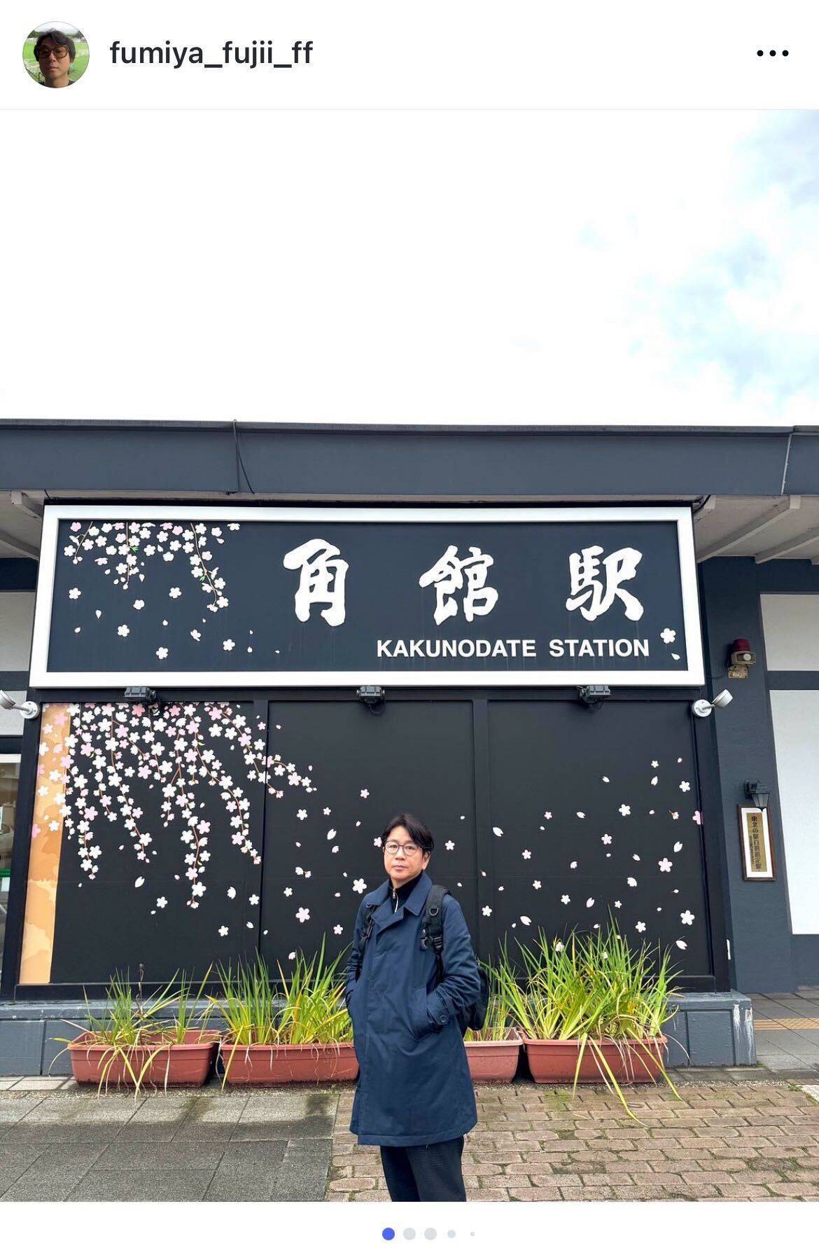 藤井フミヤ、ツアー先で秋田観光を満喫　熊問題で千秋公園は閉鎖中「「昨年はのんびり散歩したのになぁ」