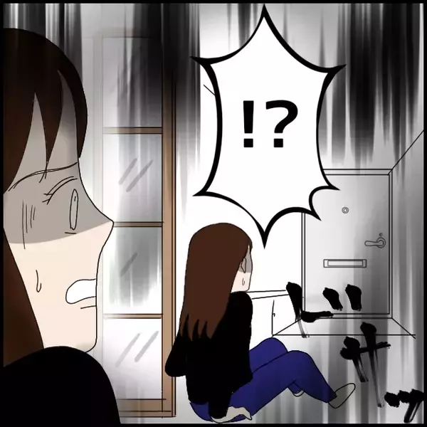 「「変質者が多いから気をつけて」忠告する隣人が怪しい？ 一人暮らしの女性に忍び寄るのは誰!?【漫画】」の画像