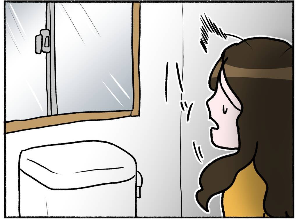 【漫画】どうしたら逃げられるか病院のトイレで考える母…そうだ、窓だ！【母とうつと私。 Vol.35】