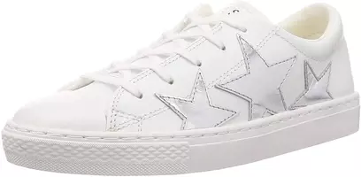 半額以下も ナイキ アディダス ニューバランスなどスニーカーがamazonでセール価格に エキサイトニュース