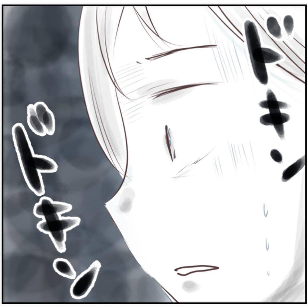 【漫画】例の写真の人とまた遭遇！どうしよう、こっちに向かって走ってくる【忍び寄る足音 Vol.8】