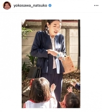 横澤夏子、七五三で「例のブツ」を渡す姿を公開　ファンから共感の声続々