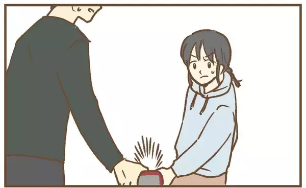 「【漫画】スマホを奪おうとしたら避けられた！ こうなったら…【保育園トラブル Vol.37】」の画像