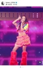 板野友美、AKB48の20周年記念ステージで"ともちん"復活「アイドルに戻った日」