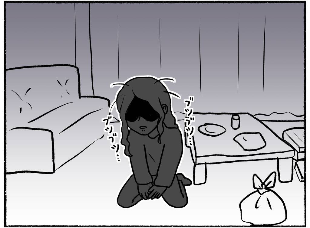 【漫画】自宅に到着した父　母はなぜか独り言を言いながら台所へ向かう【母とうつと私。 Vol.18】