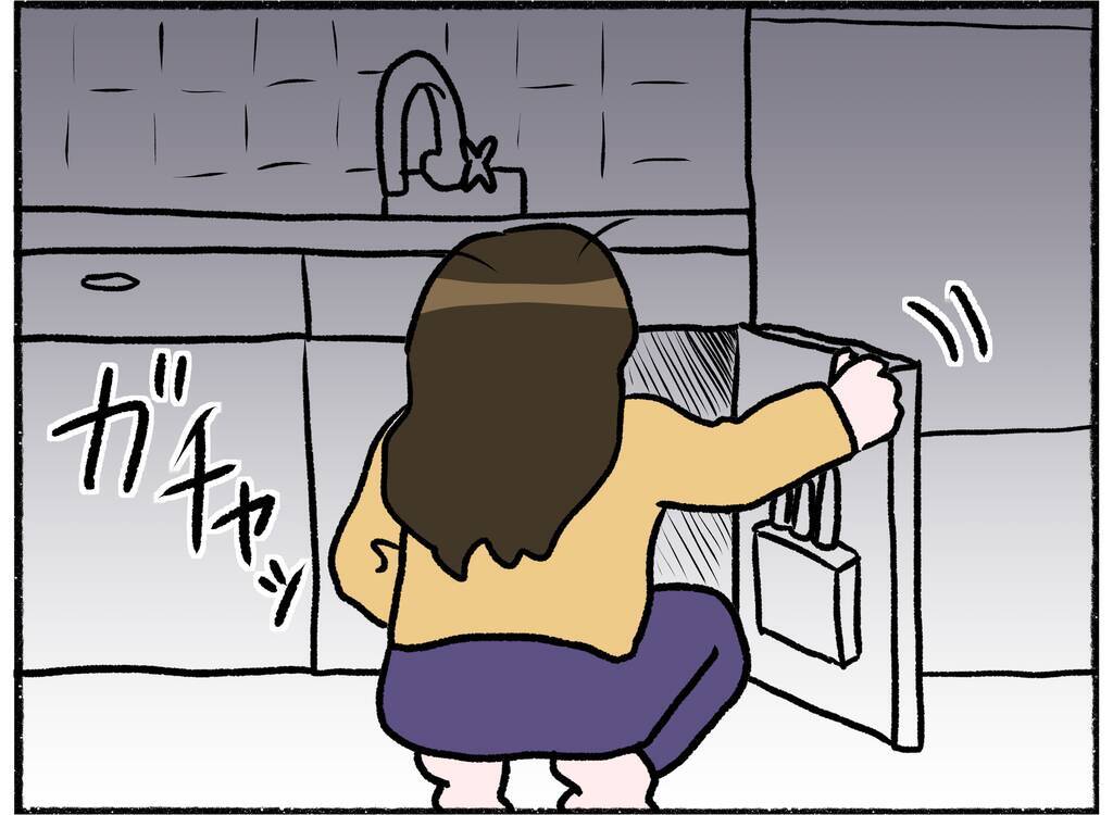 【漫画】自宅に到着した父　母はなぜか独り言を言いながら台所へ向かう【母とうつと私。 Vol.18】