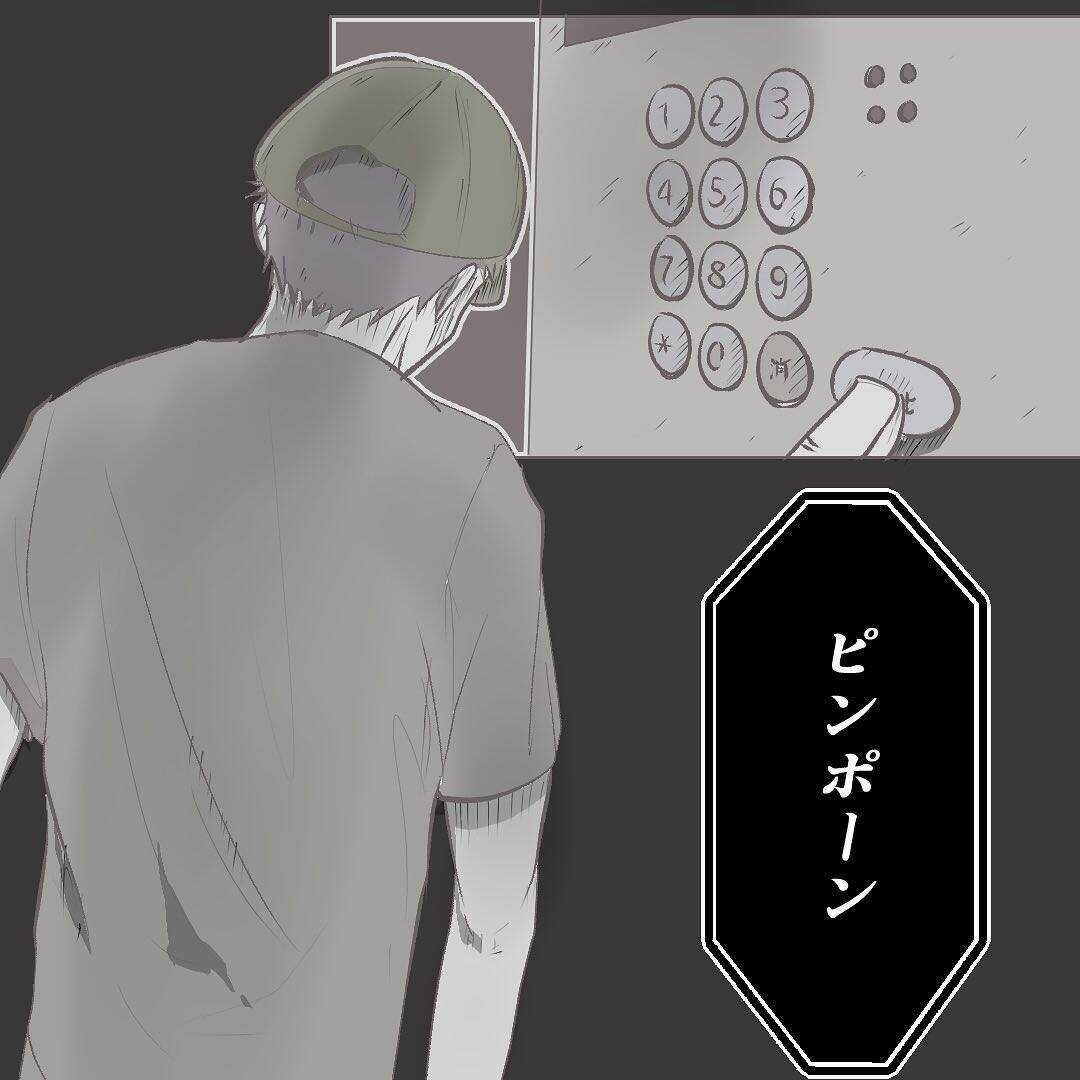 「エントランスを通過した!?」チャイムを無視したのに強引に部屋の前に…この見知らぬ男はだれ？【漫画】