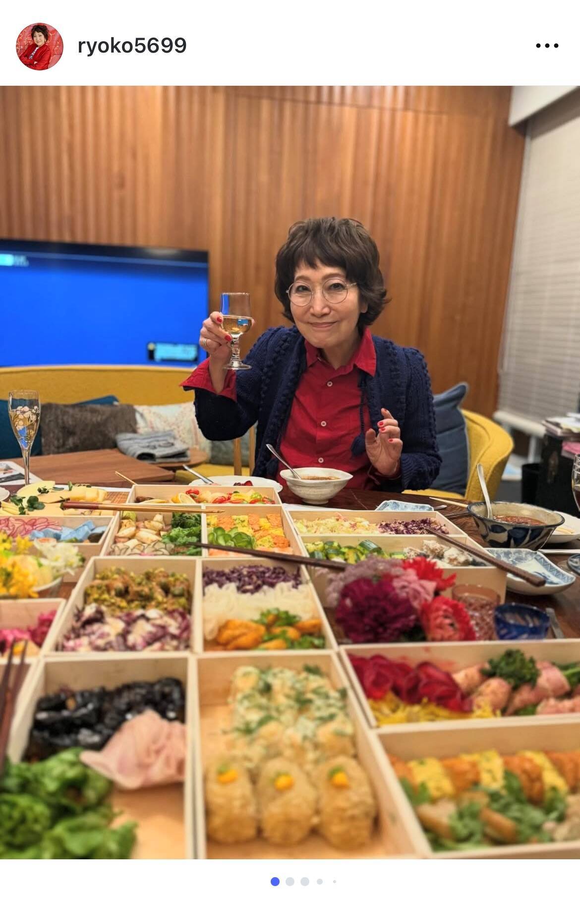 森山良子、誕生日を長年支えてくれている家族のようなスタッフと祝福