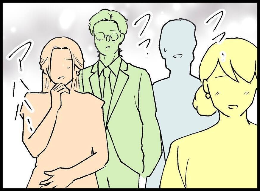 【漫画】妻が笑ったおかげで和む会場…僕たちは早めのお色直しに【妻の友達を抱いたけど Vol.26】