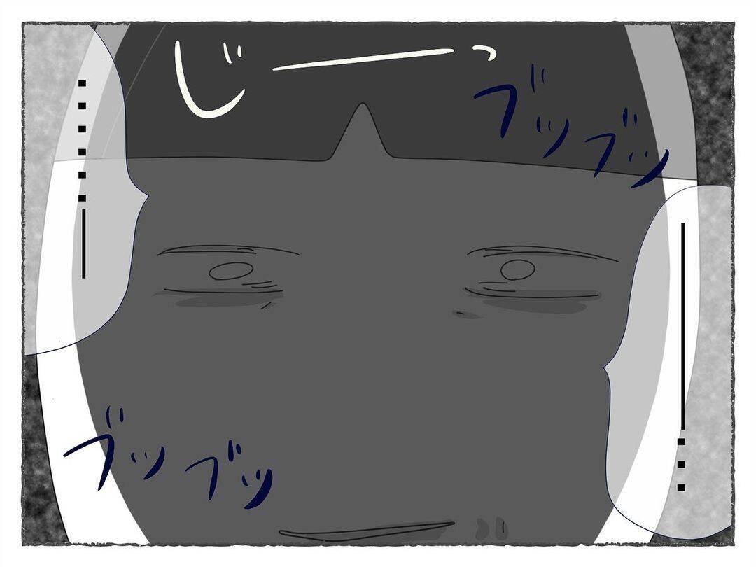 「先輩が潰れたと思ったら、次は私まで…！」飲み会で何かがおかしい、その恐怖の瞬間【漫画】