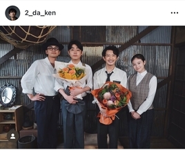 津田健次郎、朝ドラ「あんぱん」出演で感謝のコメント「ありがとうにゃあ！」 共演者との記念写真も公開