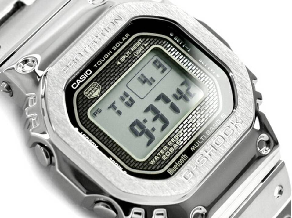 半額以下も！ G-SHOCKが楽天スーパーSALEでお買い得です