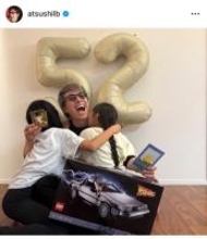 田村淳、52歳の誕生日を家族と共に祝福　娘たちからの手紙に感動