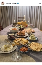 安田美沙子、手作り料理でママ友とホームパーティー