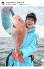 杉浦太陽、息子のお食い初め用の真鯛を自ら釣り上げ「ユメ〜！パパはやったぞ〜」