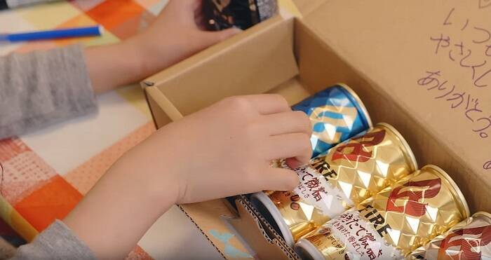 「父の日」に子どもたちが手作りプレゼント、「KIRIN FIRE」の動画が感動的！