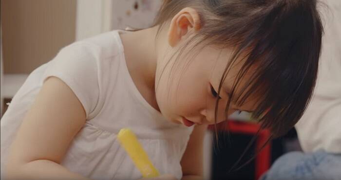 「父の日」に子どもたちが手作りプレゼント、「KIRIN FIRE」の動画が感動的！