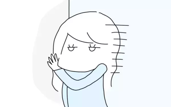 「部屋から聞こえる話し声が怪しい…過去のトラウマが蘇る」の画像